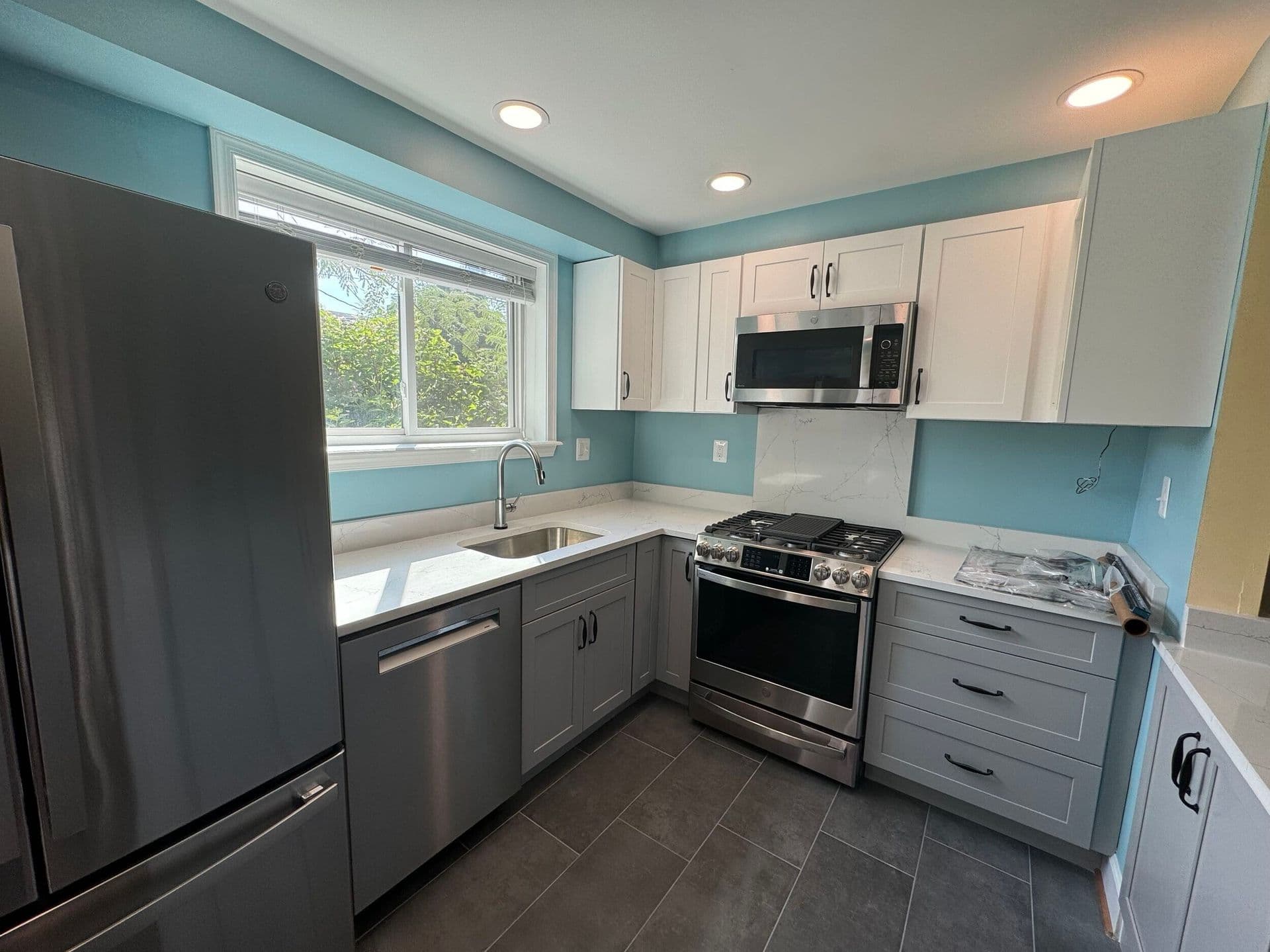 teal wall kitchen